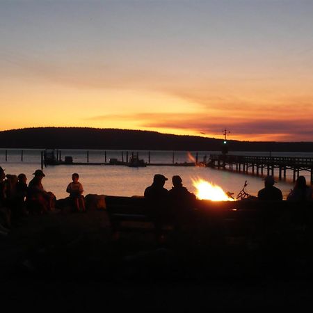 West Beach Resort Eastsound Buitenkant foto
